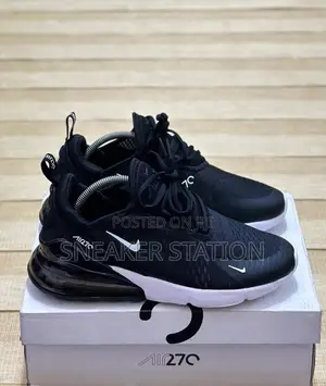 Nike Air Max 270 Black/White