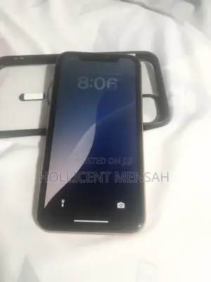 Apple iPhone XR 64 GB Red
