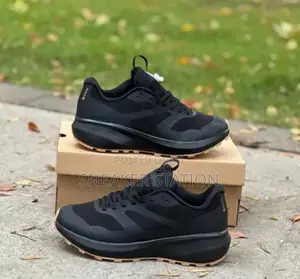 Authentic Reebok Running Shoe