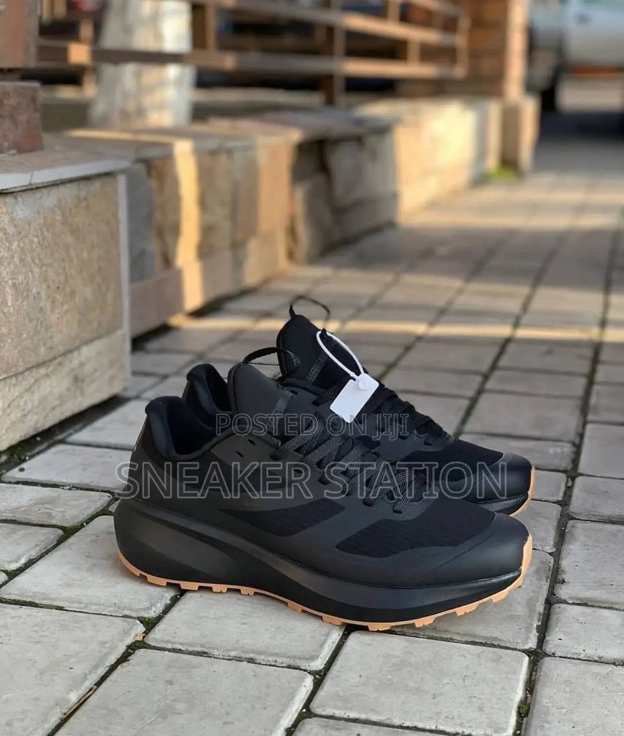 Authentic Reebok Running Shoe