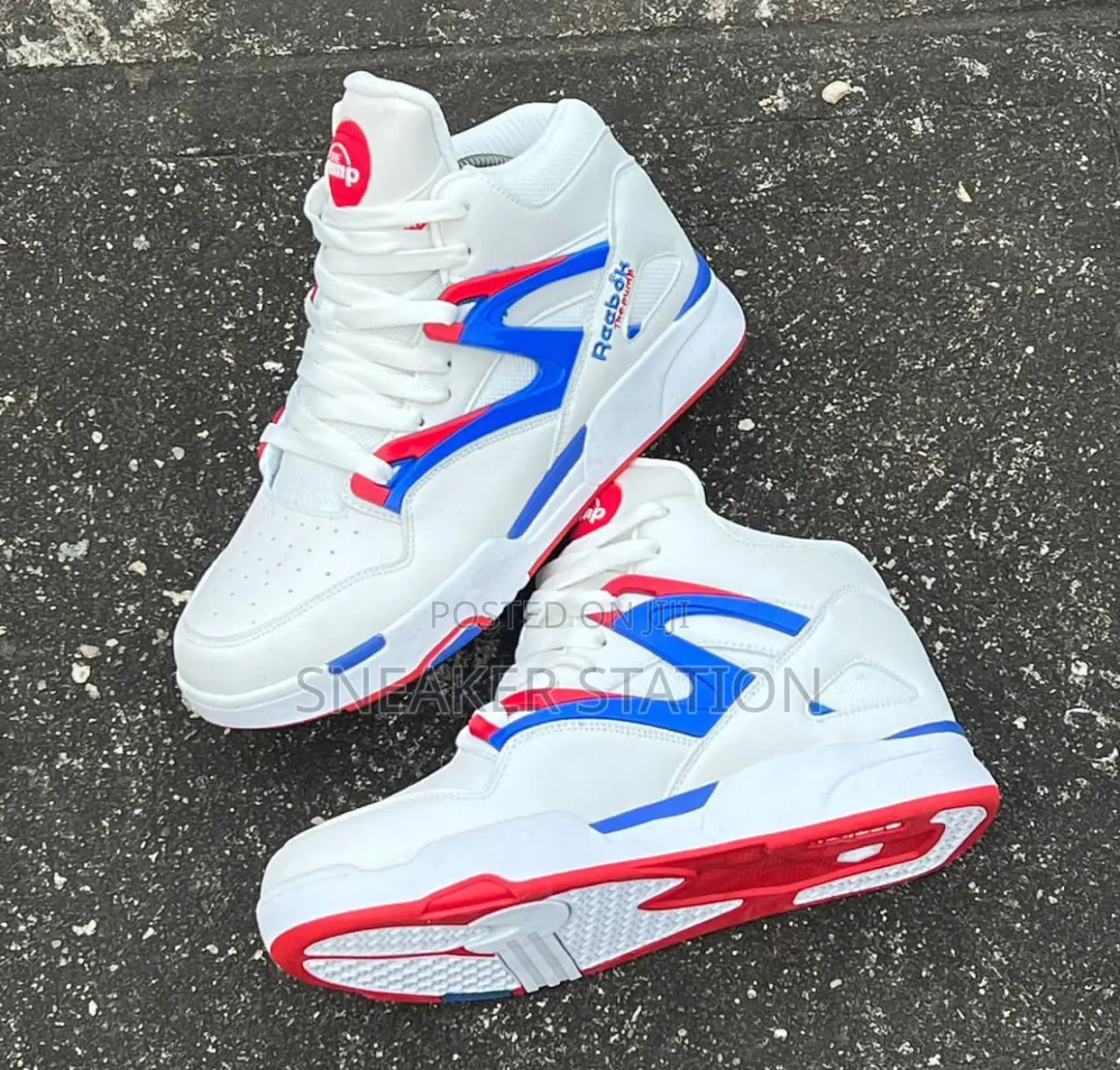 Reebok Pump White/Blue Sneaker