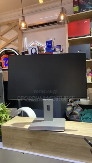 Dell 24" Ultrasharp FHD U2419h Ips Led Hdmi Dp Monitor 4td4g