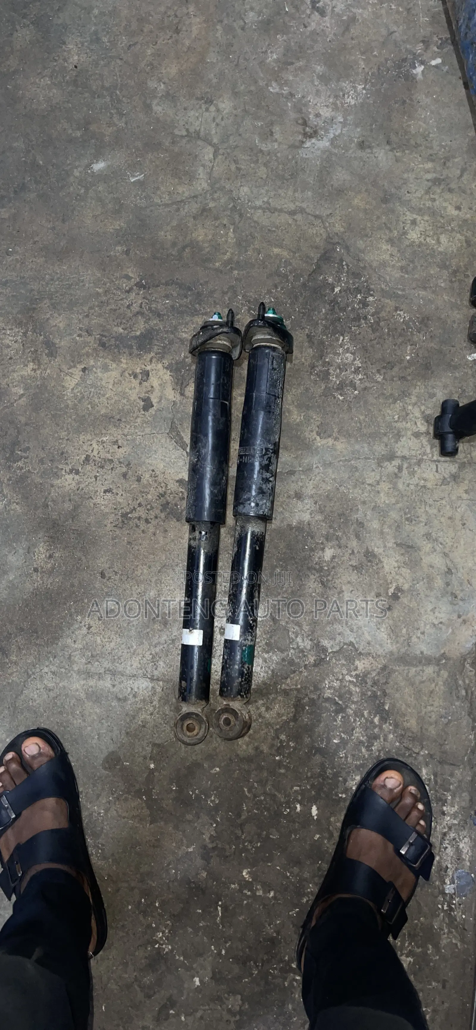 Mazda Cx7 2005-2010 Back Shock Absorbers