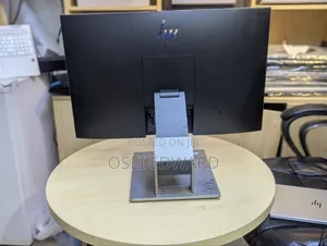 Desktop Computer HP EliteOne 800 G3 8GB Intel Core I5 SSD 256GB