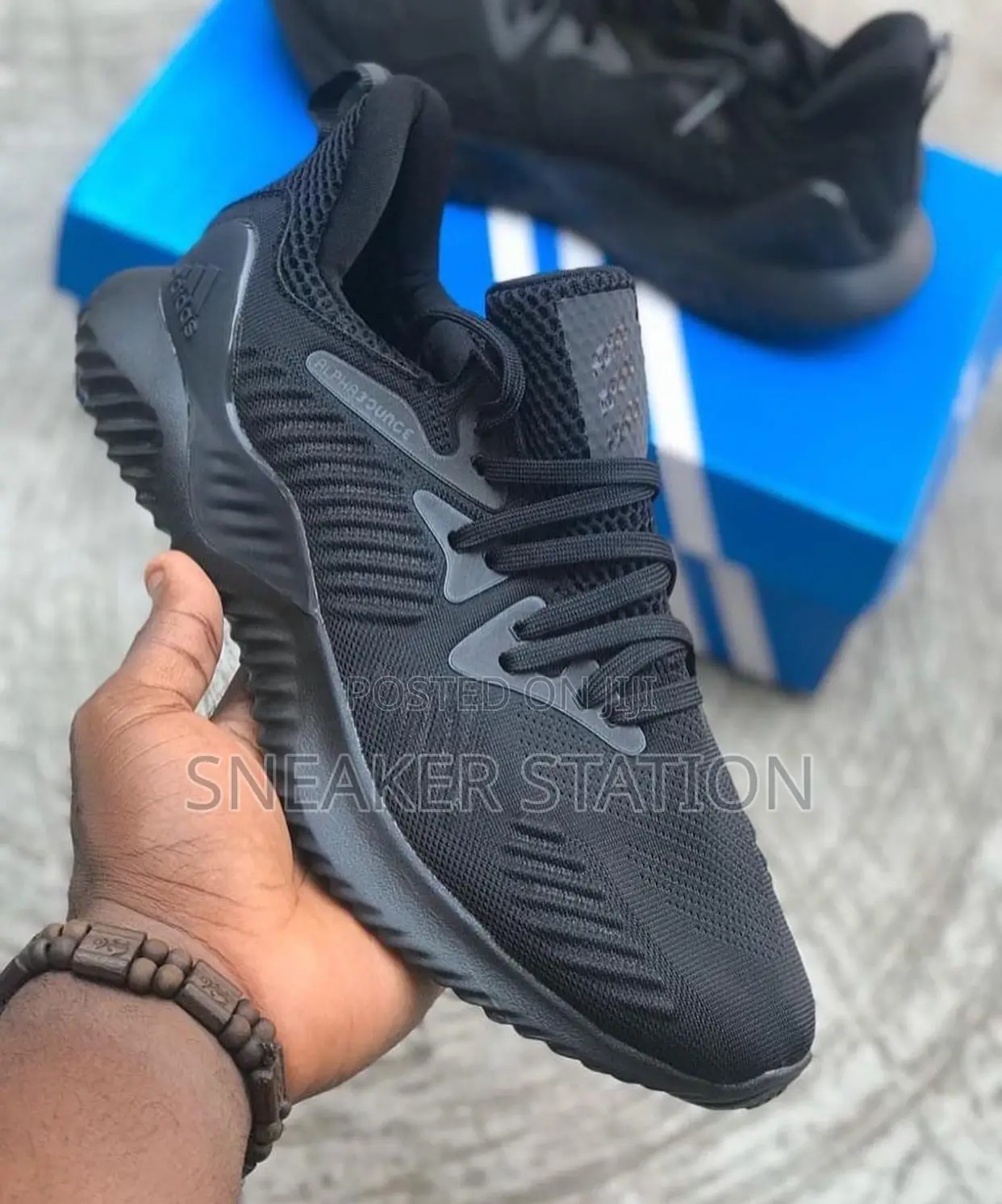 Adidas Alpha Bounce Triple Black