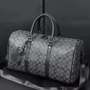 Simple Classic Style Duffle Bag With Strap and a Shoe Storage