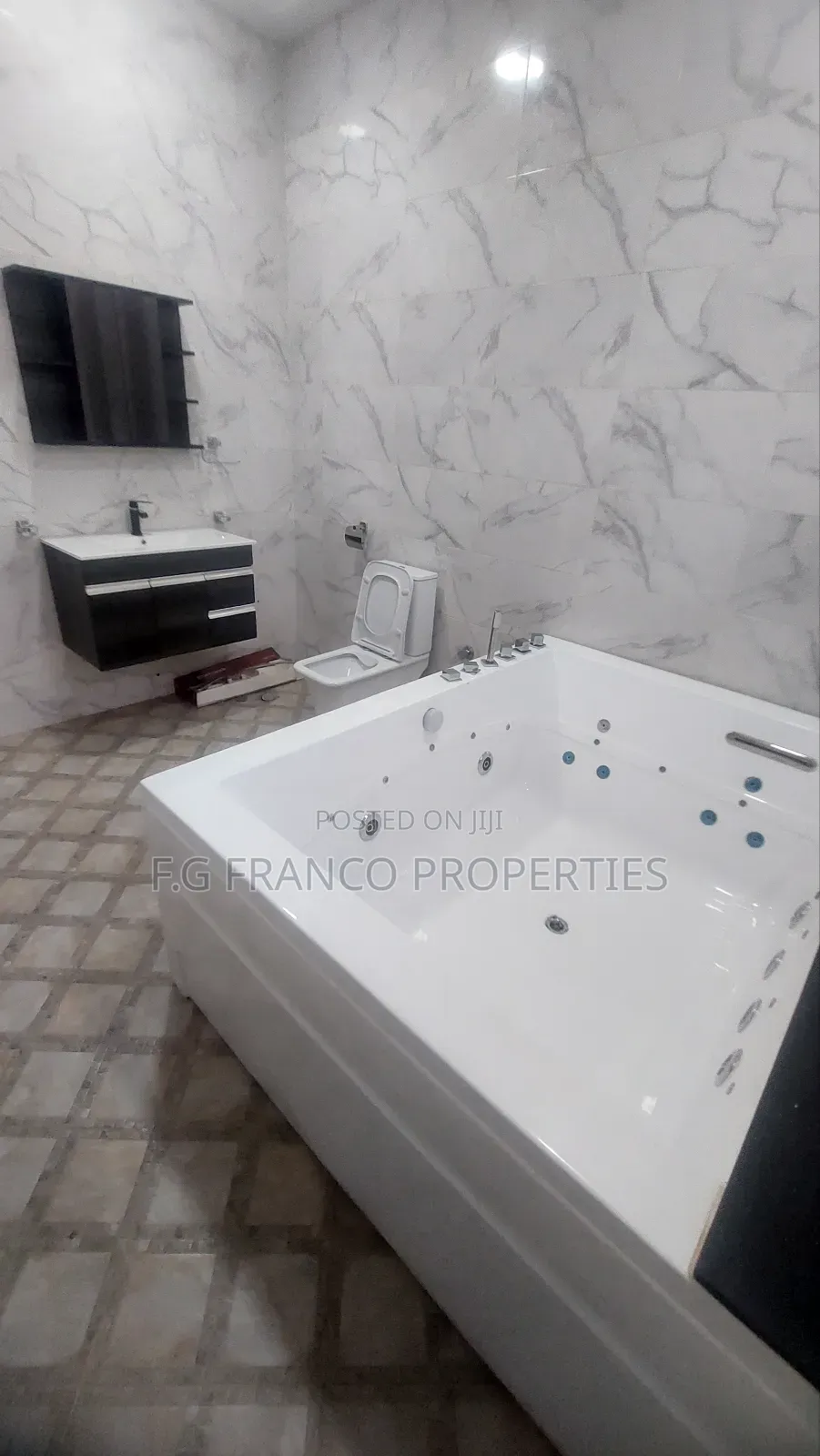 4bdrm House in Kg Franco Properties, Spintex for sale