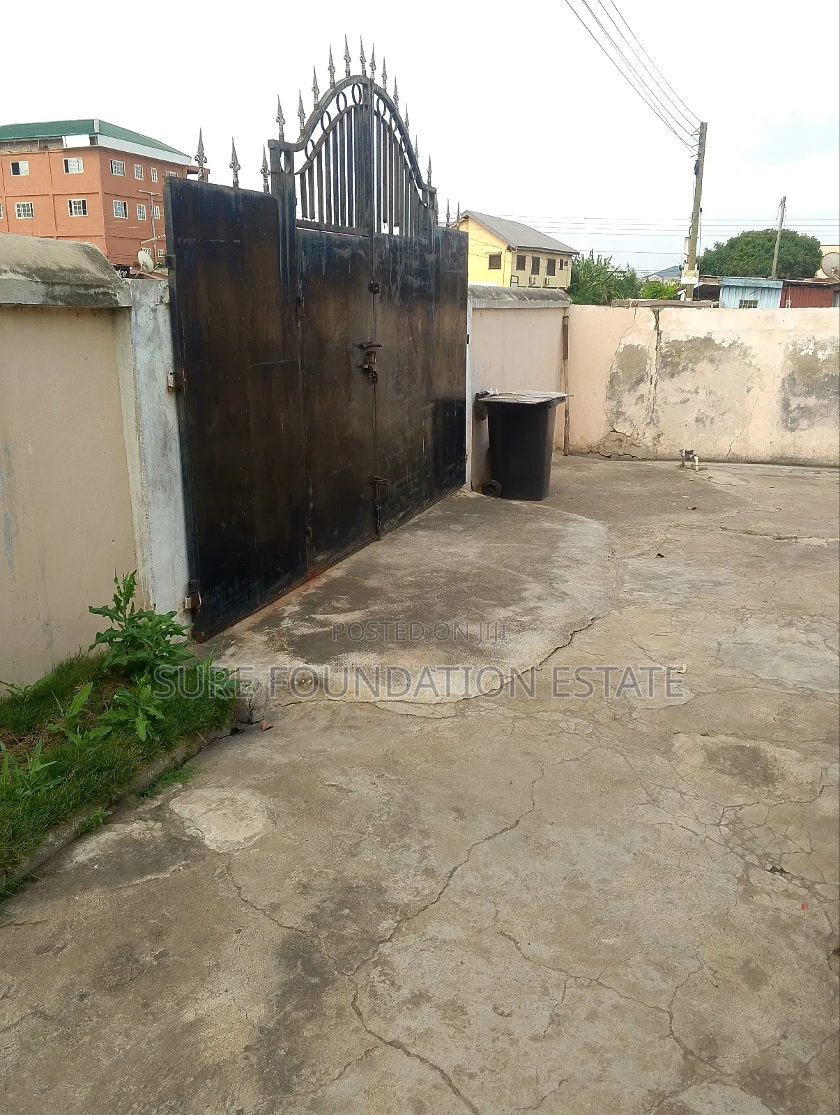 4bdrm House in Dansoman for sale