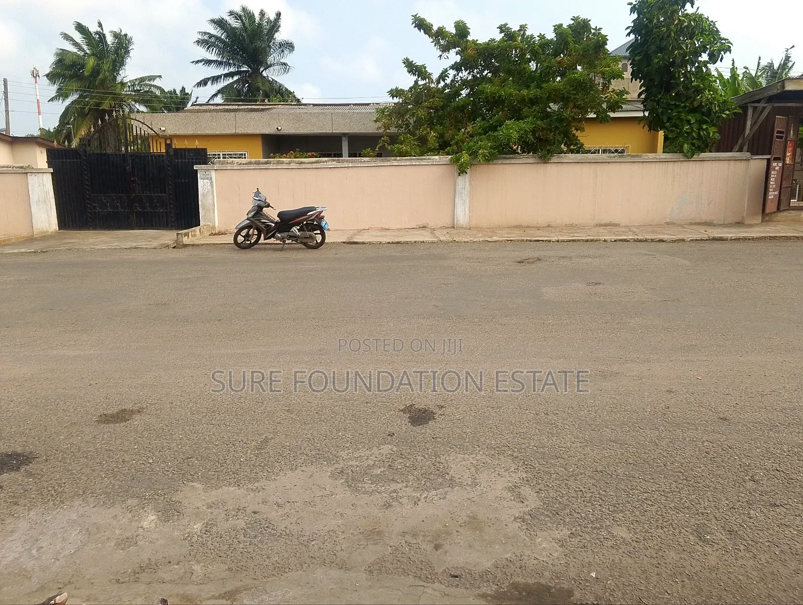 4bdrm House in Dansoman for sale