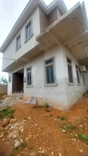 4bdrm House in Kg. Franco, Spintex for sale