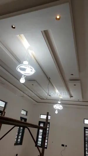 4bdrm House in Kg. Franco, Spintex for sale