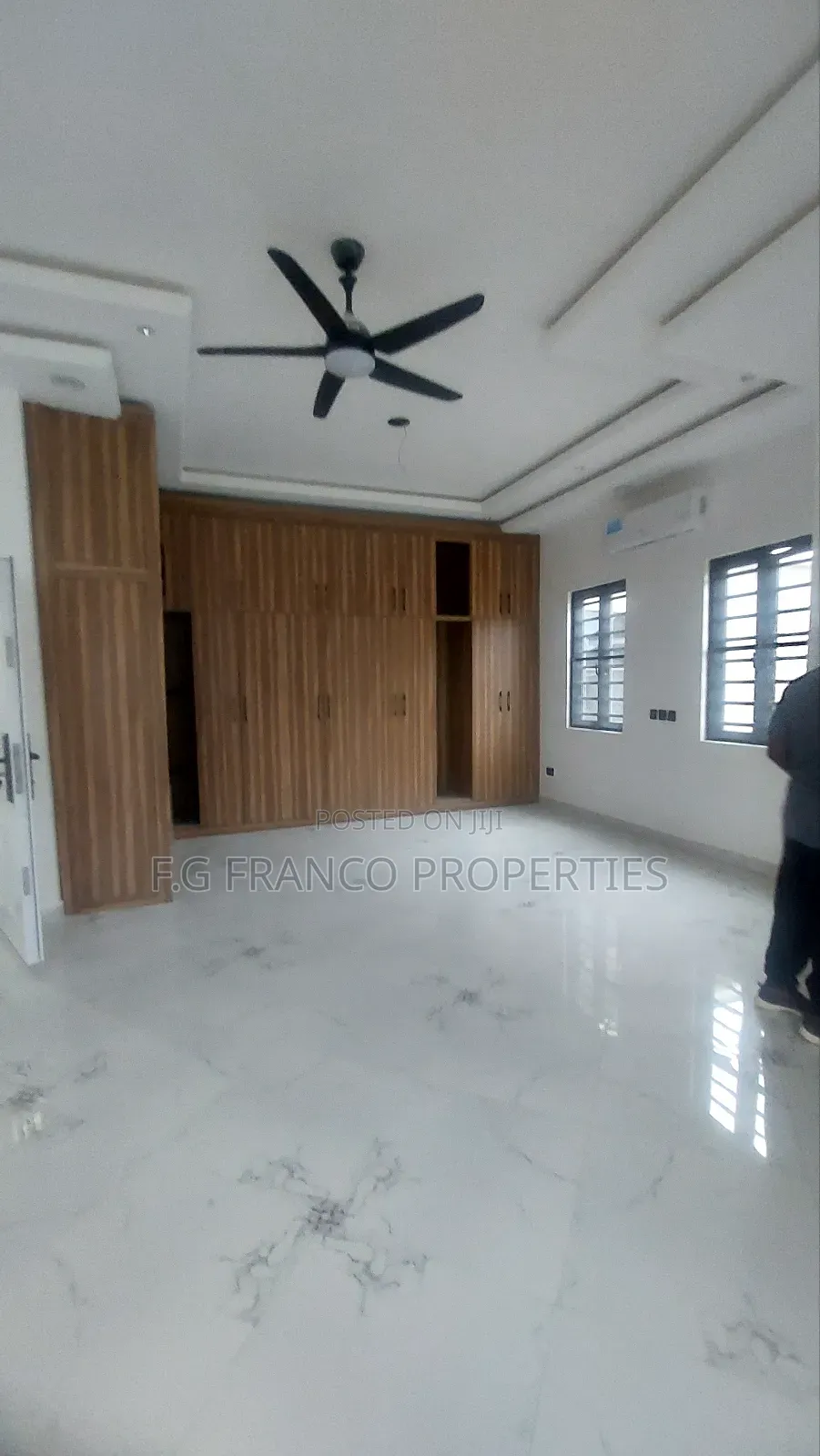 4bdrm House in Kg. Franco, Spintex for sale