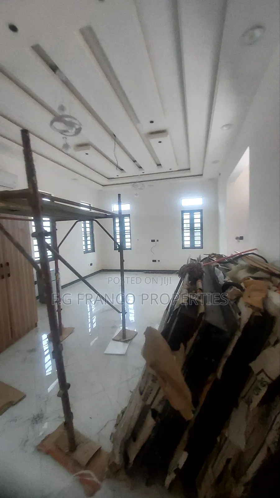 4bdrm House in Kg. Franco, Spintex for sale
