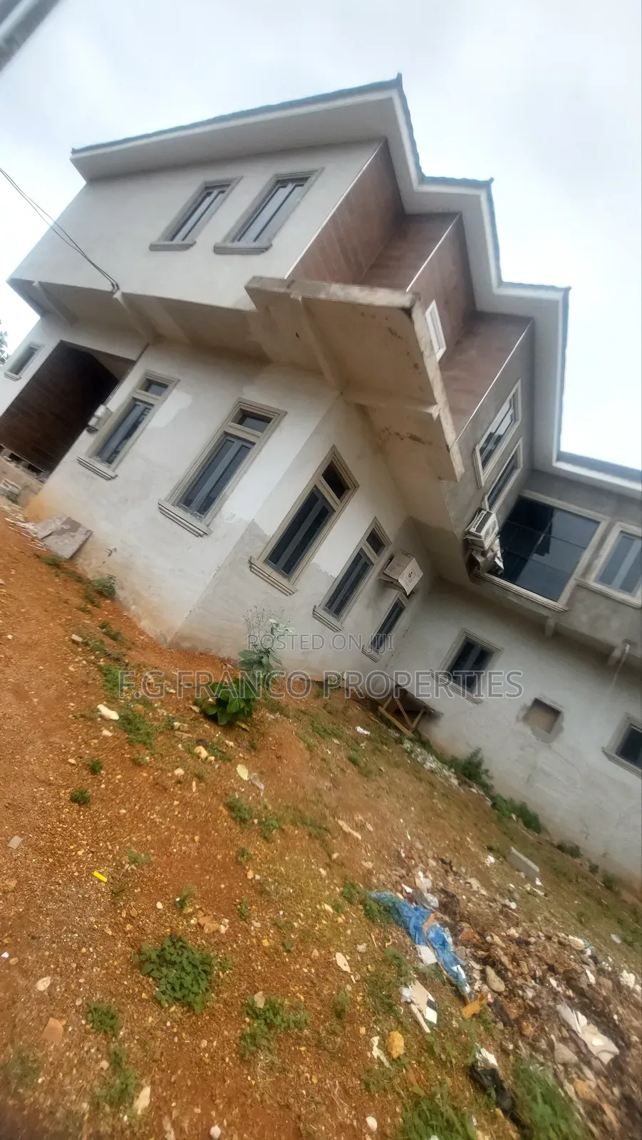 4bdrm House in Kg. Franco, Spintex for sale
