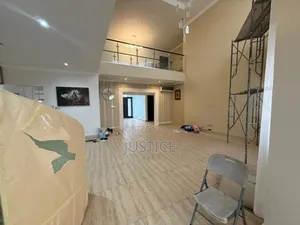 7bdrm Mansion in East Airport for rent