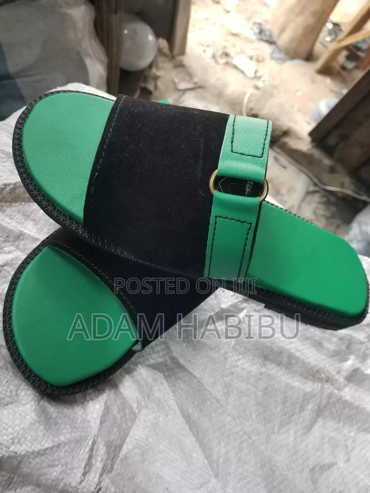 A Casual Suede Slippers