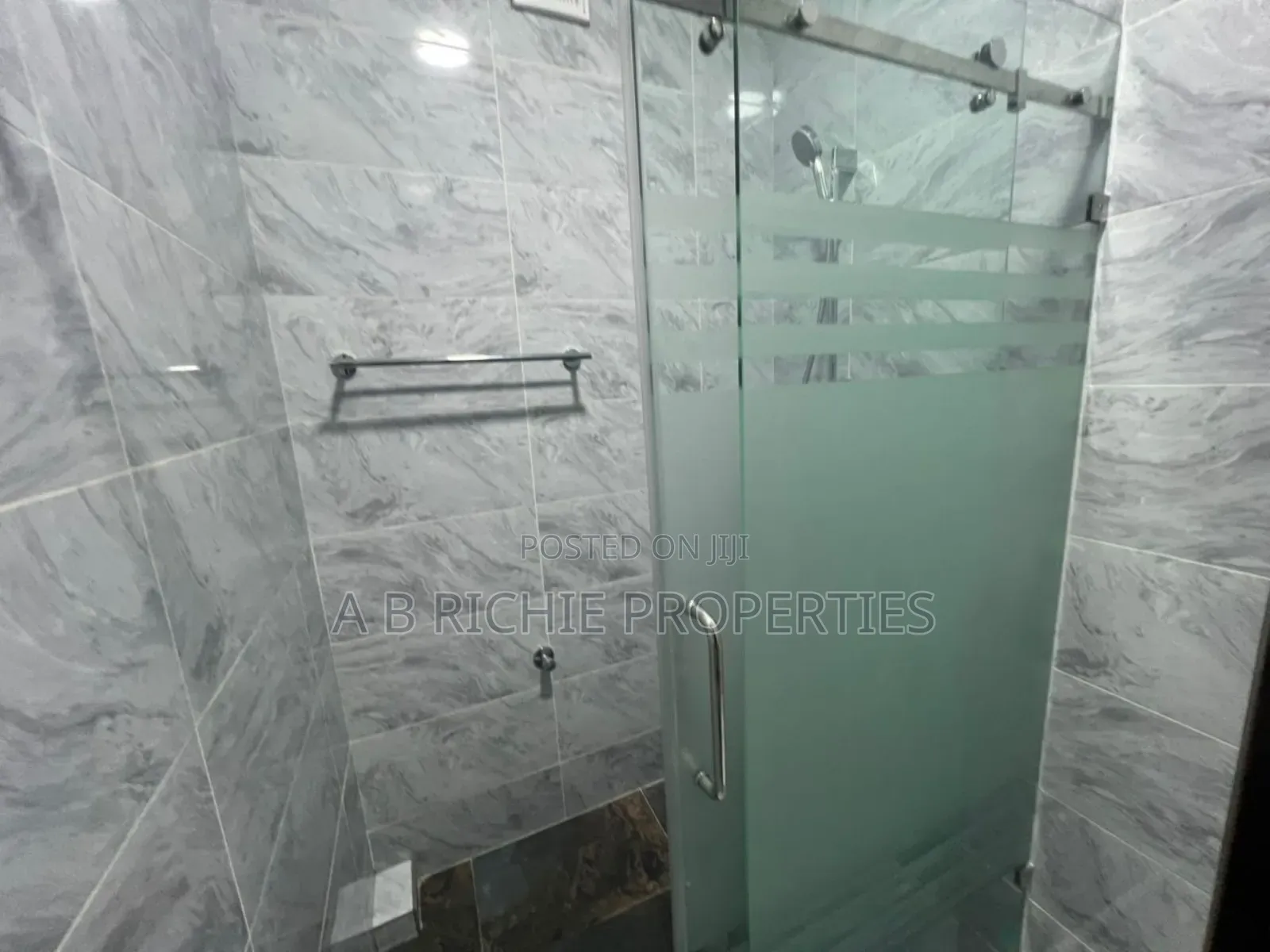 Furnished 2bdrm Apartment in Ab Richie Properties, Tseaddo for rent