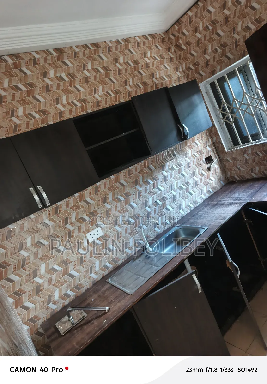 2bdrm Apartment in Dg Property, Ablekuma for rent