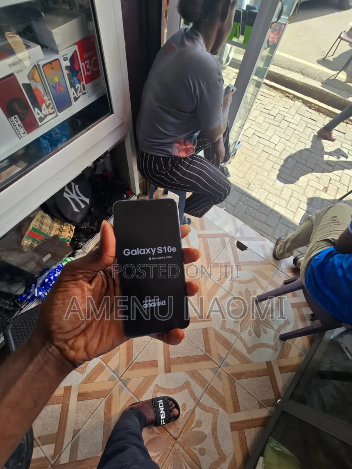 Samsung Galaxy S10e 128 GB Black