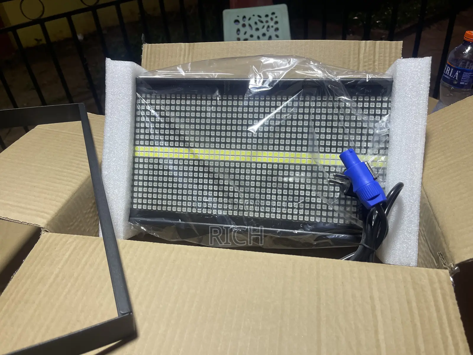 Eight Section 8w+8w Quality Strobe Lights at Wholesale Prices