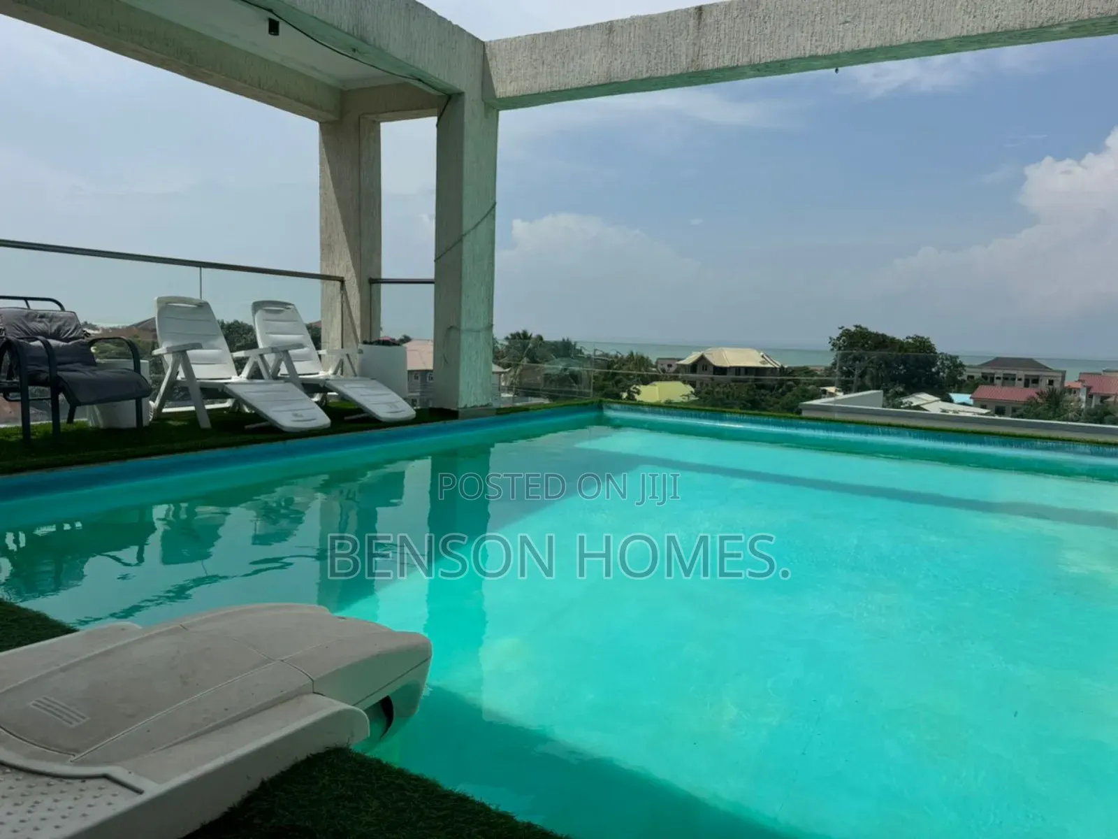 Furnished 2bdrm Apartment in West Hills Mall Area for rent