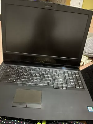 Laptop Alienware M17x R2 16GB Intel Core i7 SSD 1T