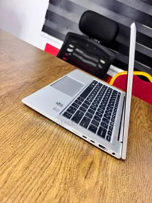 Laptop HP EliteBook 830 G7 16GB Intel Core i5 SSD 256GB