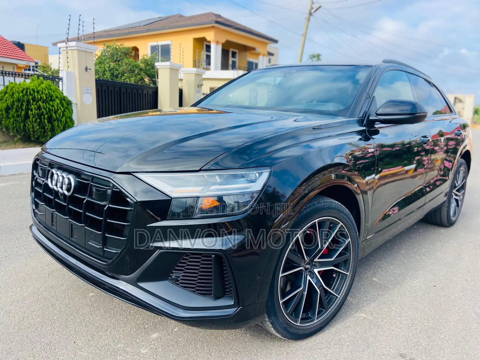 Audi Q8 3.0T Premium AWD quattro 2019 Black