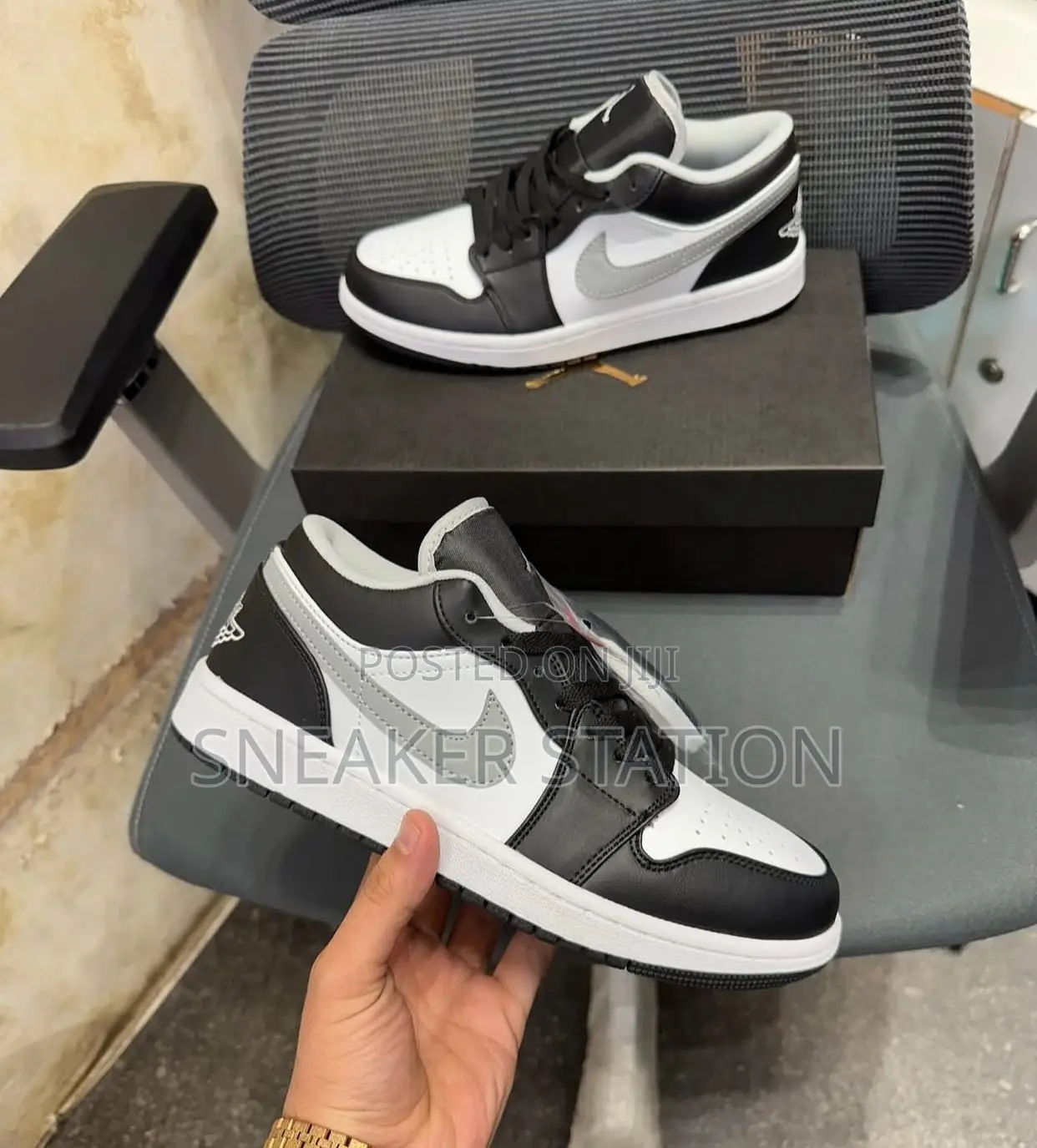 Air Jordan Retro 1 Low Shadow Black