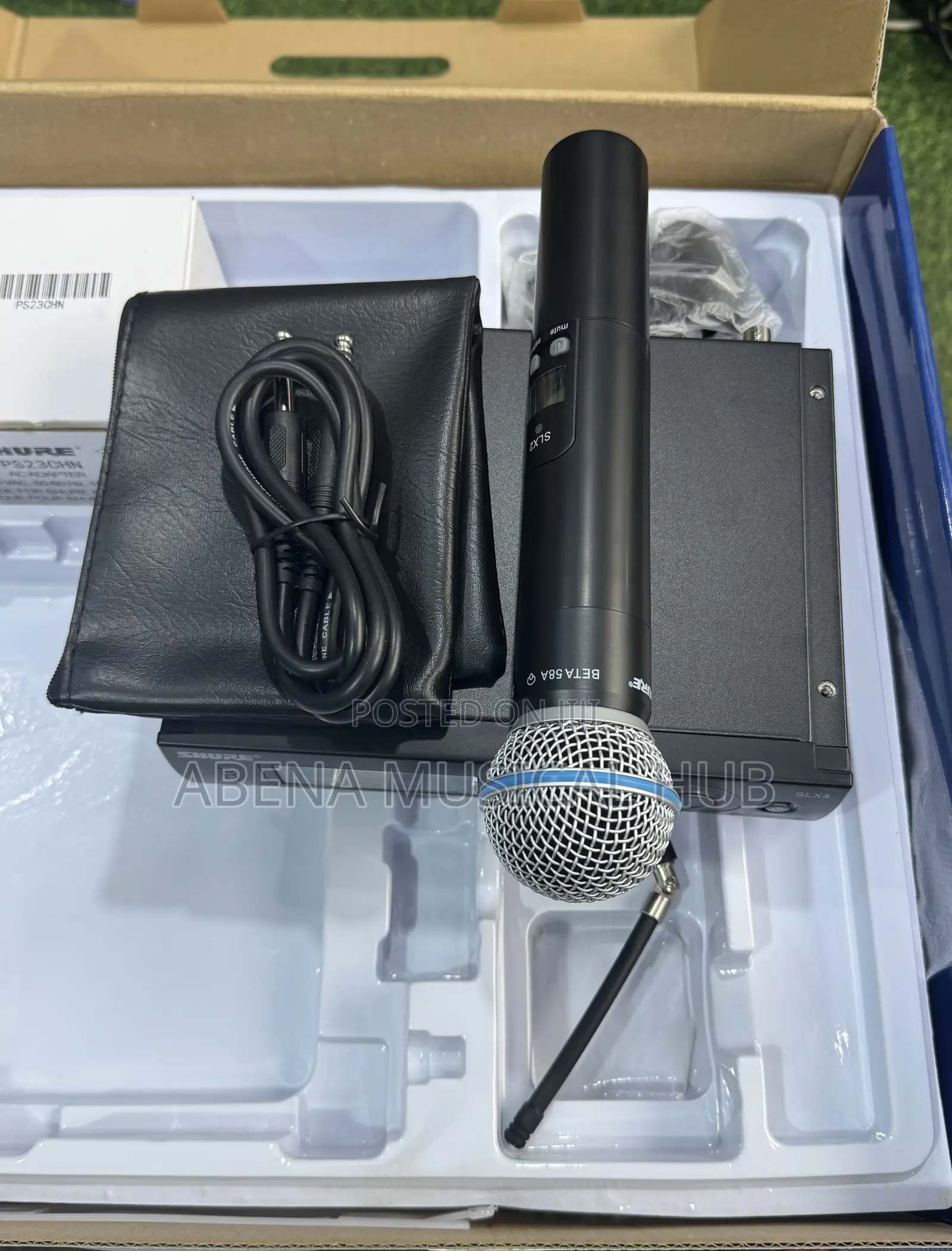 Shure SLX Beta 58a Handheld Microphone