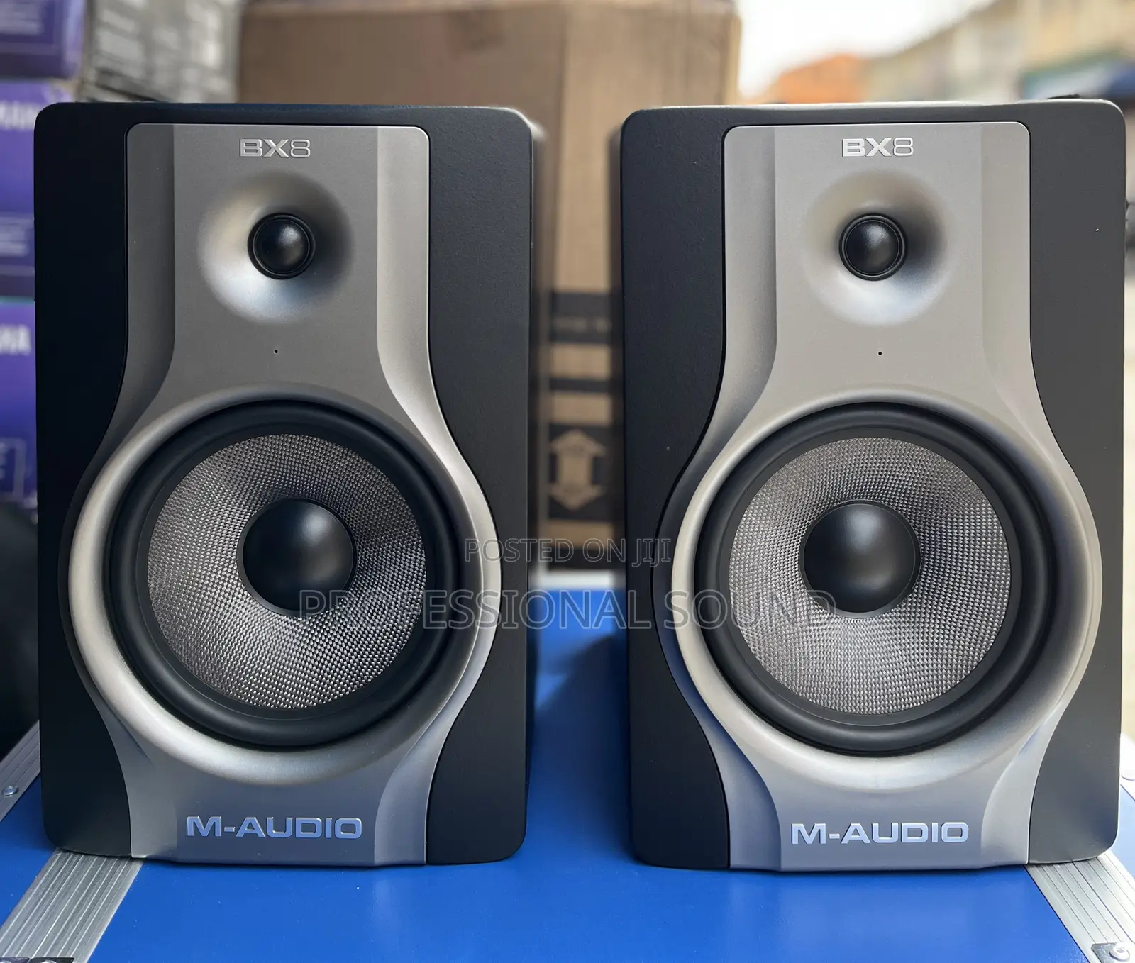 Bx8 Studio Monitor
