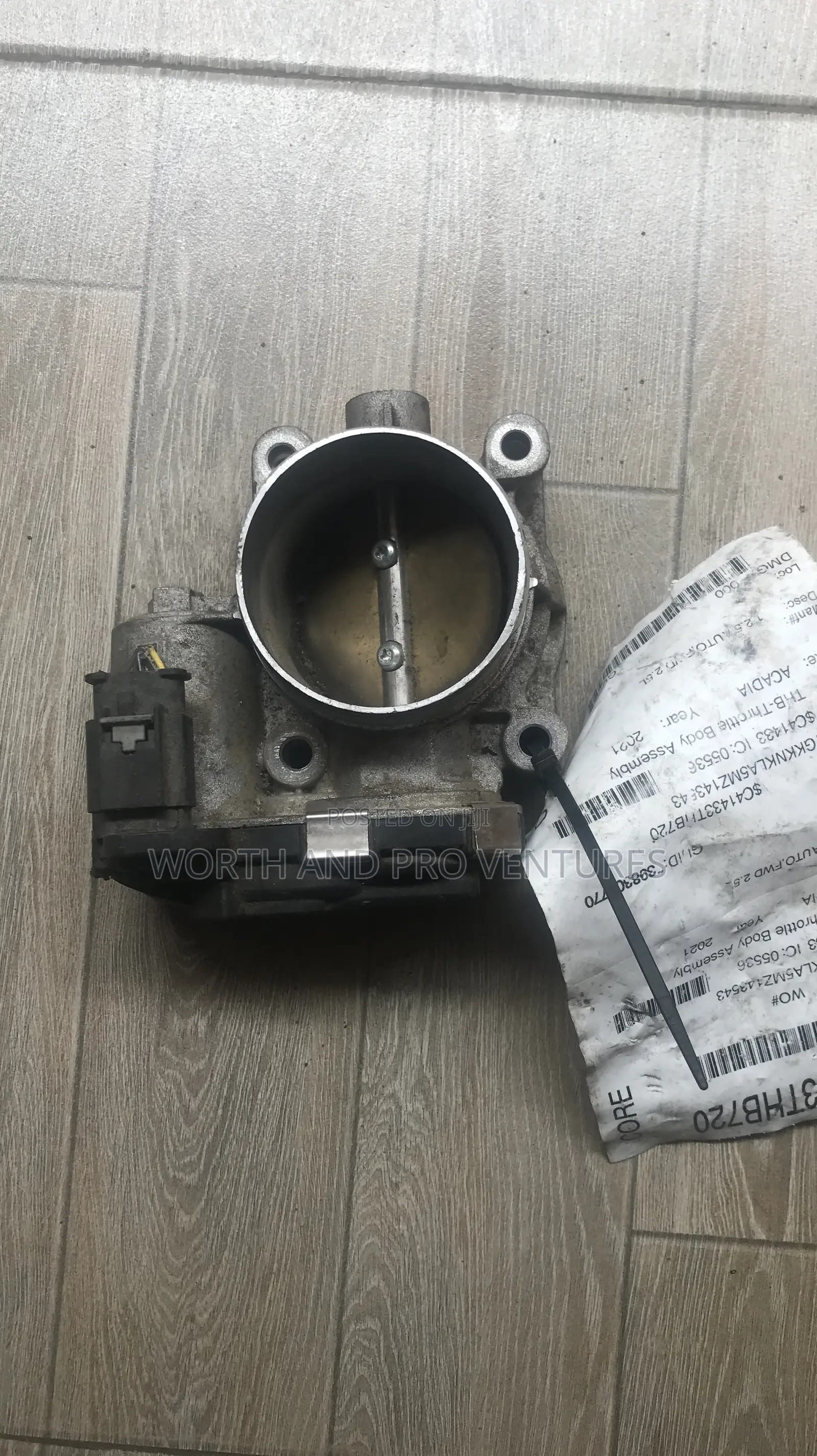 GMC Acadia Throttle