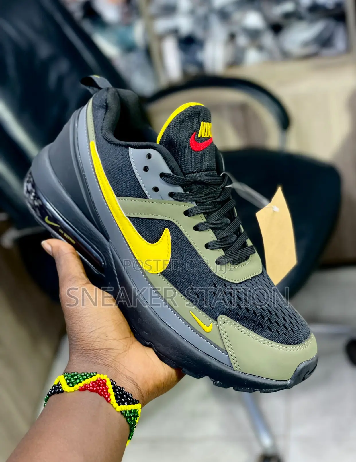 Nike Air Max 270 Pulse Black/Yellow