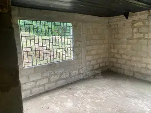 3bdrm House in Takoradi for sale