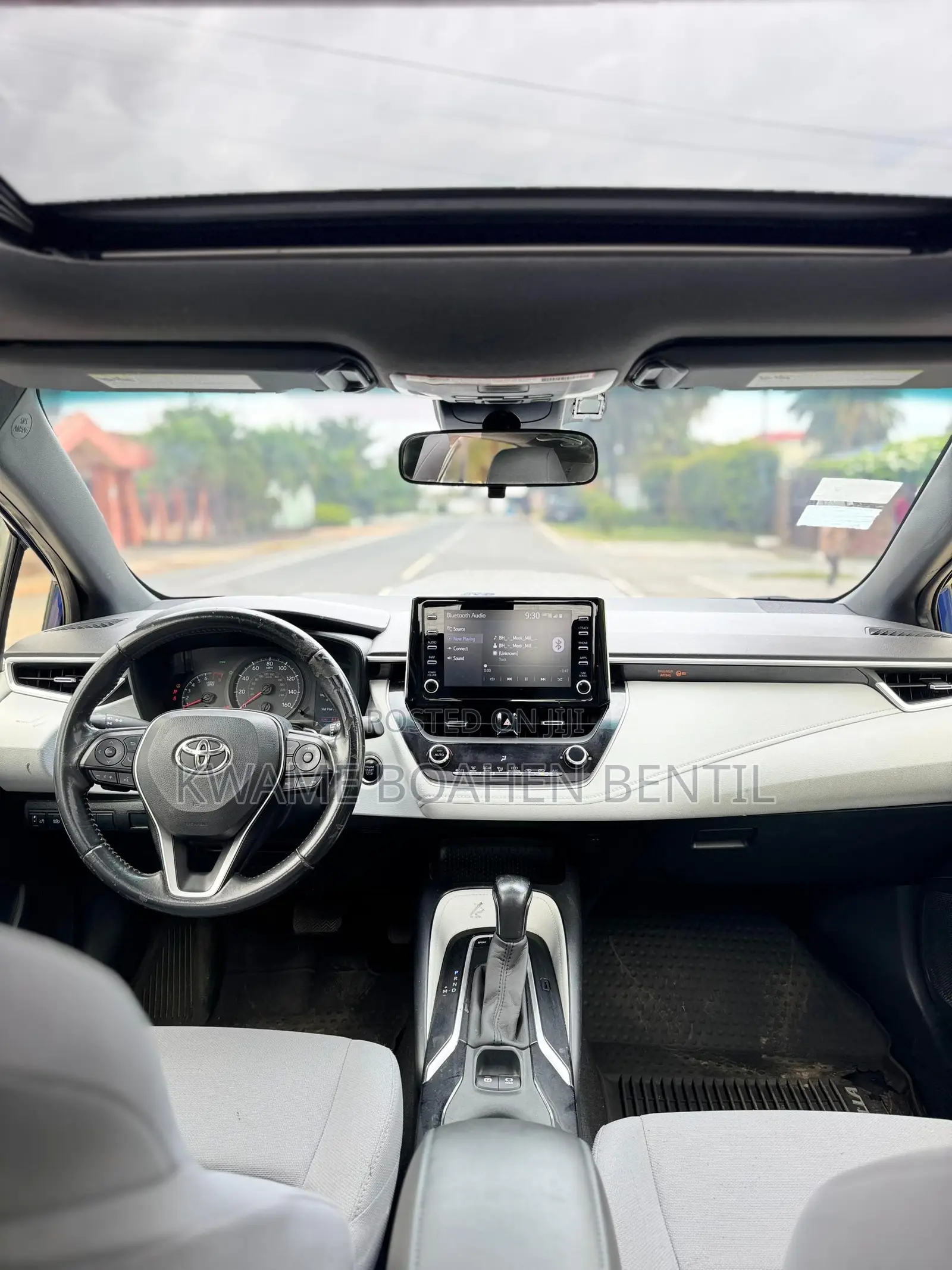 Toyota Corolla SE 2020 Blue