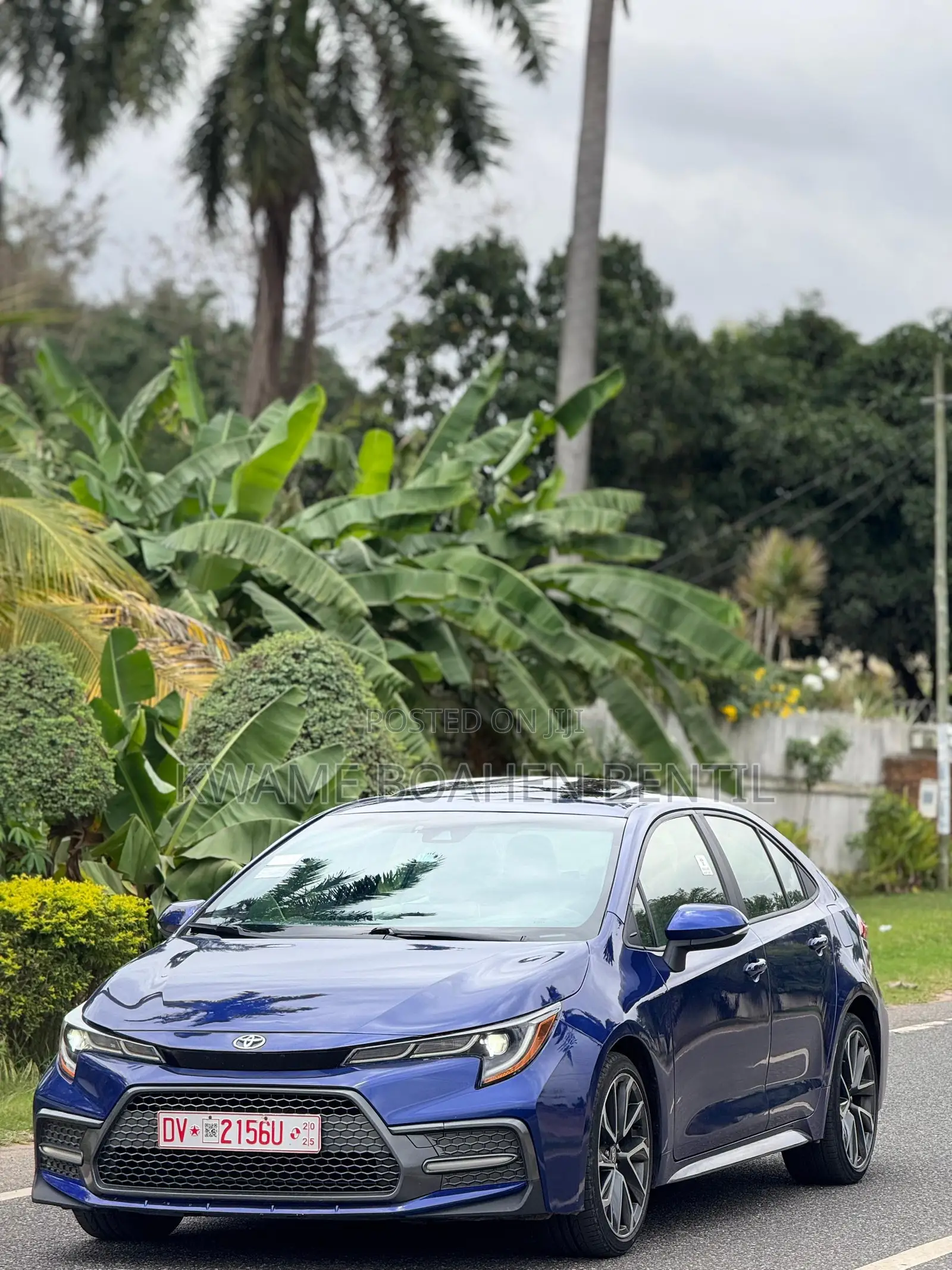 Toyota Corolla SE 2020 Blue