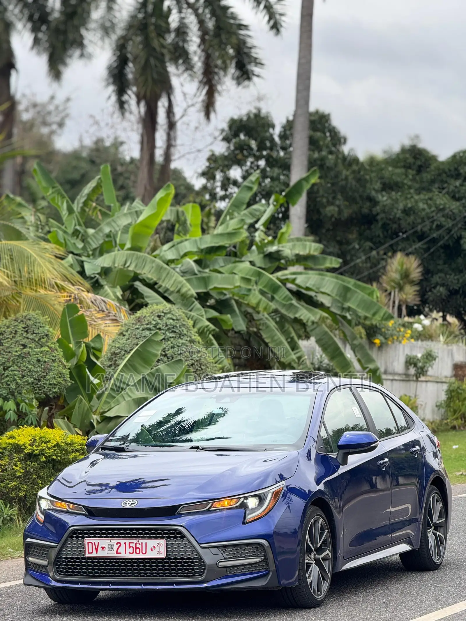 Toyota Corolla SE 2020 Blue