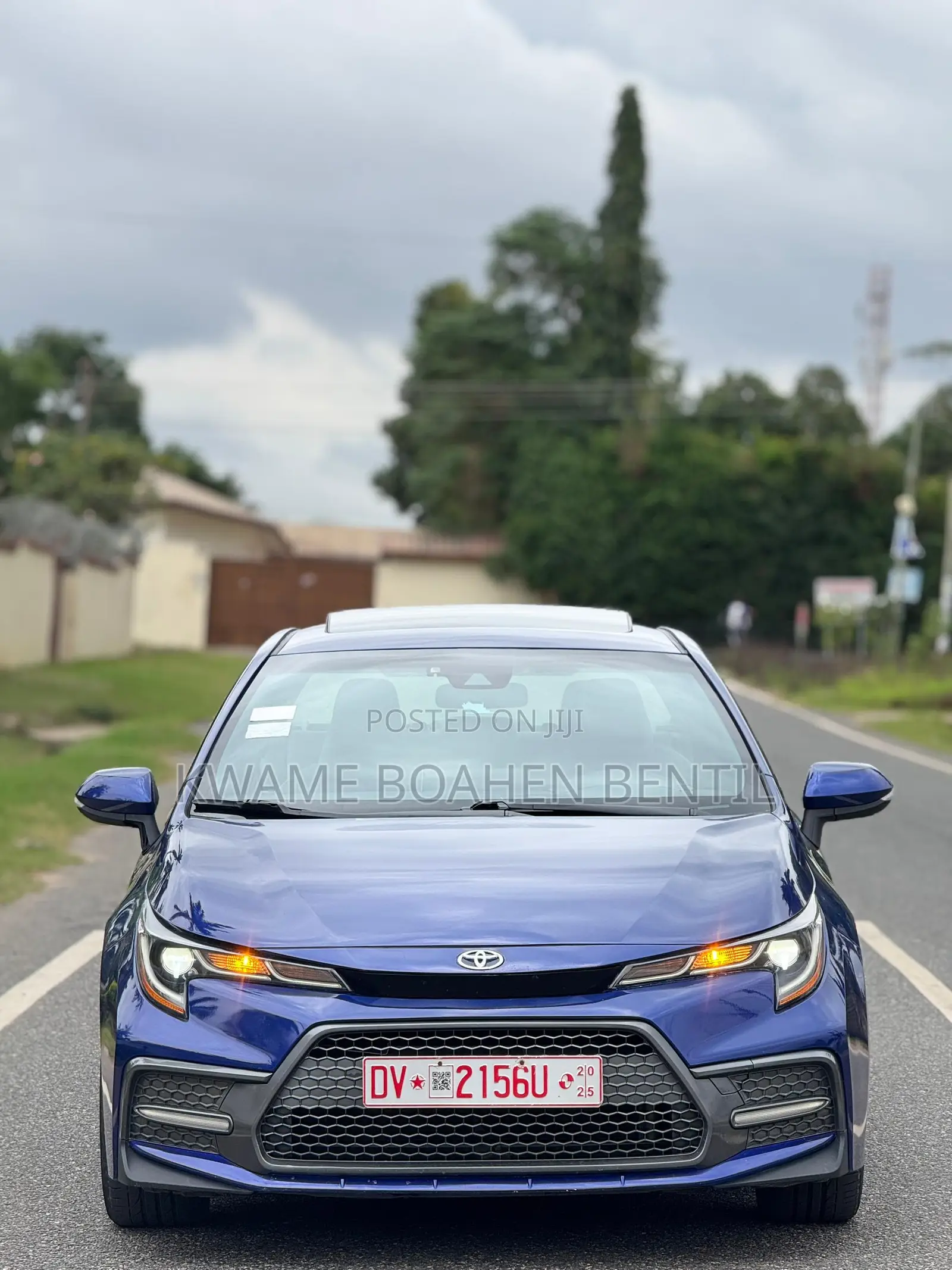 Toyota Corolla SE 2020 Blue