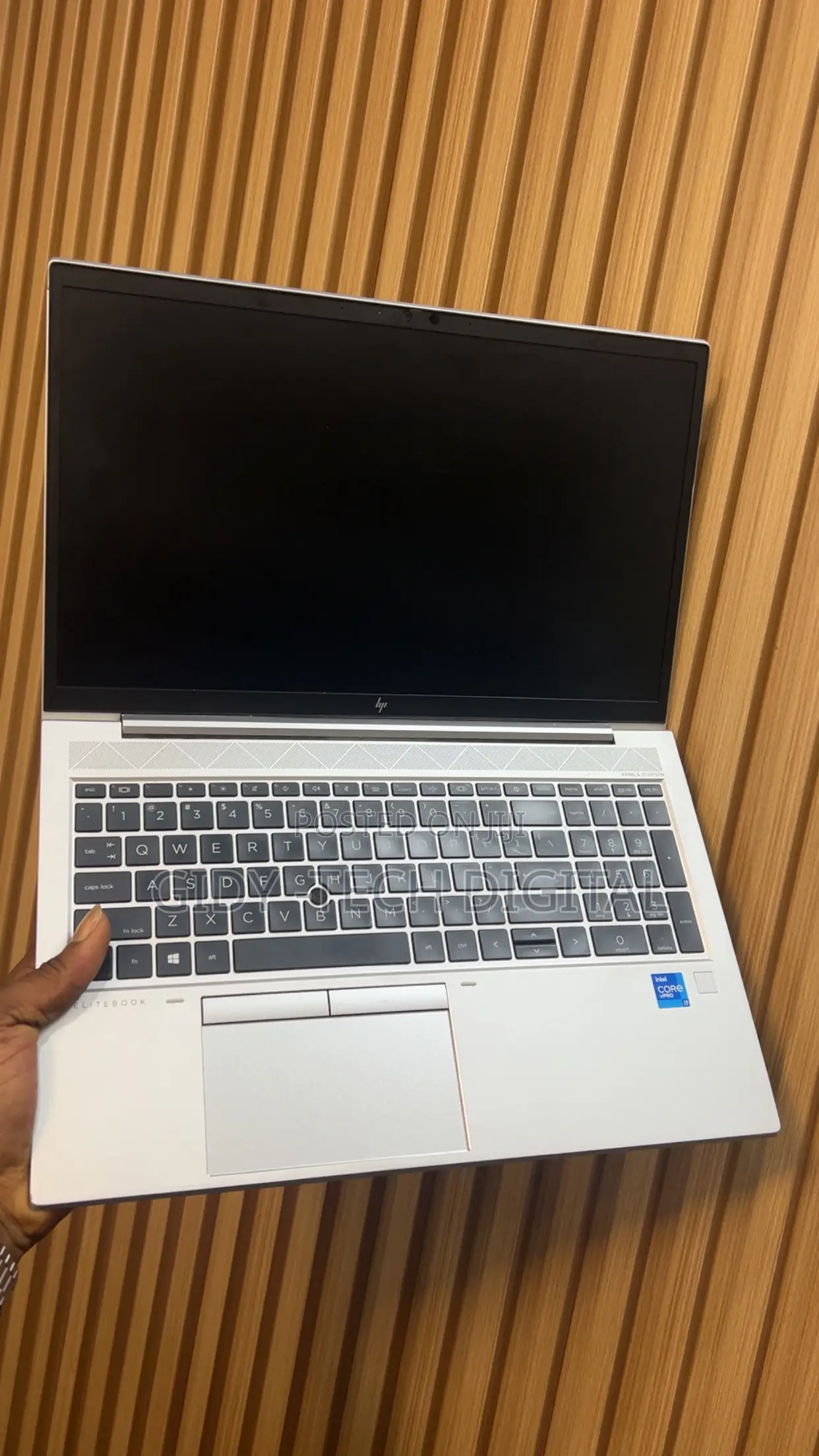 Laptop HP EliteBook 840 G8 16GB Intel Core I7 SSD 256GB