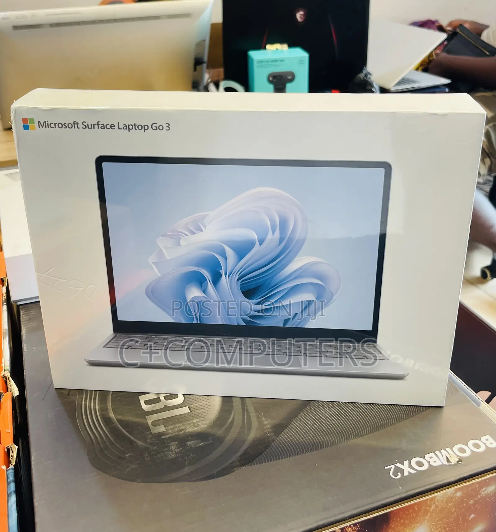 New Laptop Microsoft Surface Go 3 8GB Intel Core I5 SSD 256GB