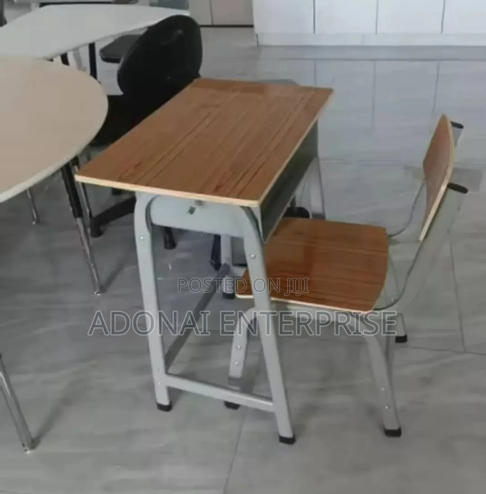 Student Study Table and Chair Bkb23r