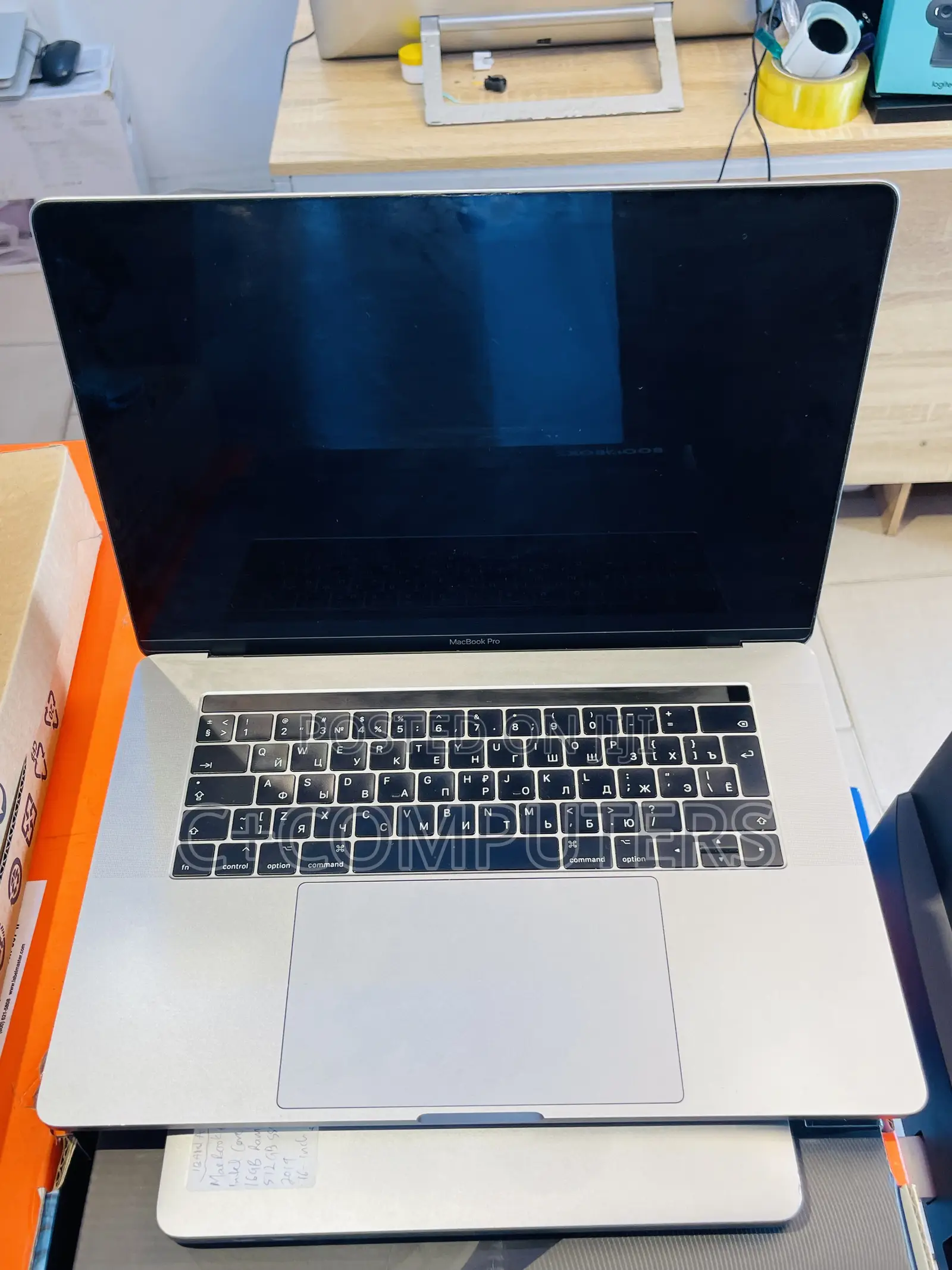 Laptop Apple MacBook Pro 2017 16GB Intel Core I7 SSD 512GB
