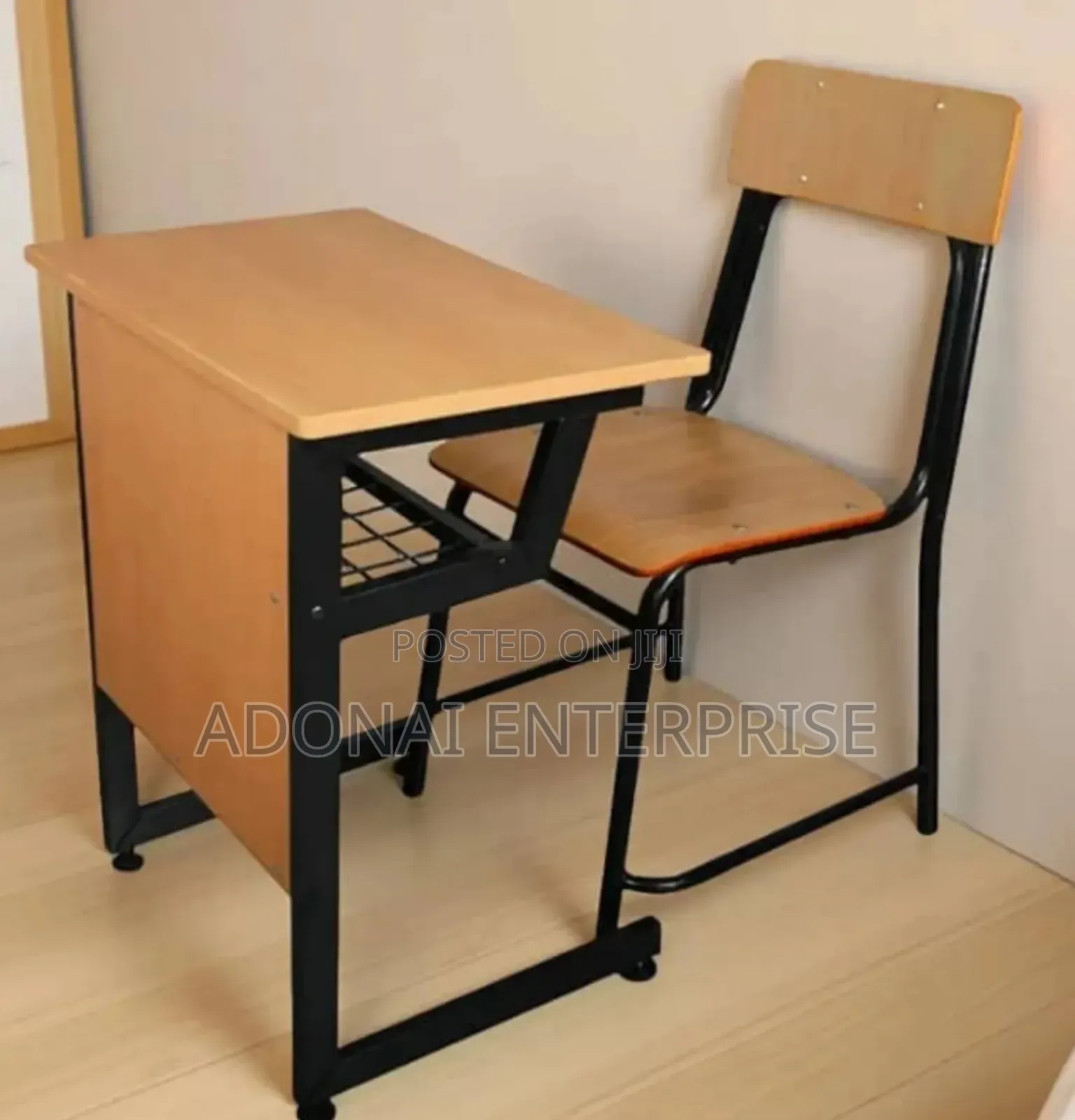Student Study Desk Mn87y