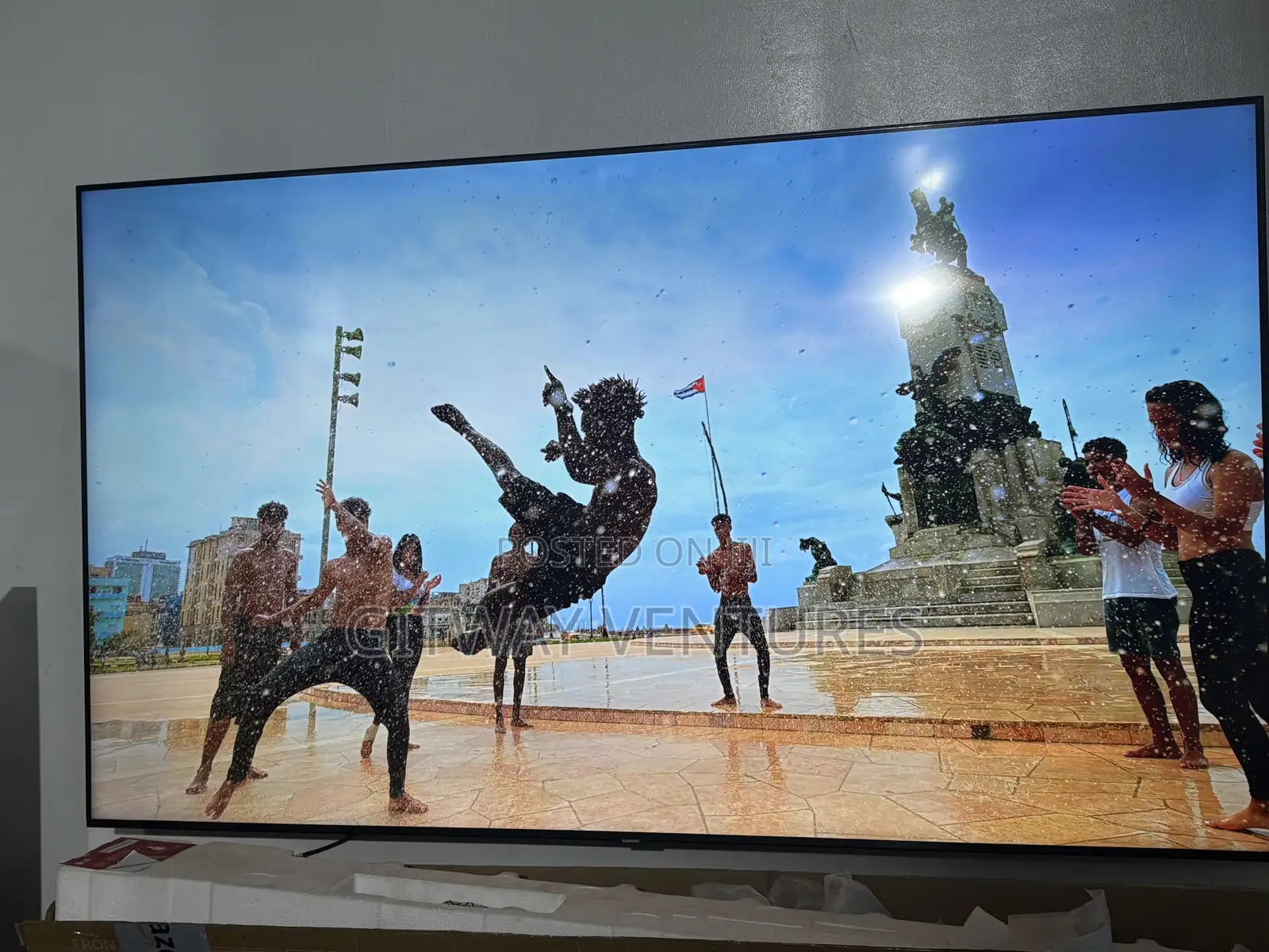 Samsung 55 Crystal Uhd Bluetooth Smart Tv 2023/24