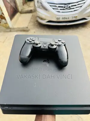 Uk Used Ps4 Slim Jailbreak With 8 Games for Sale.