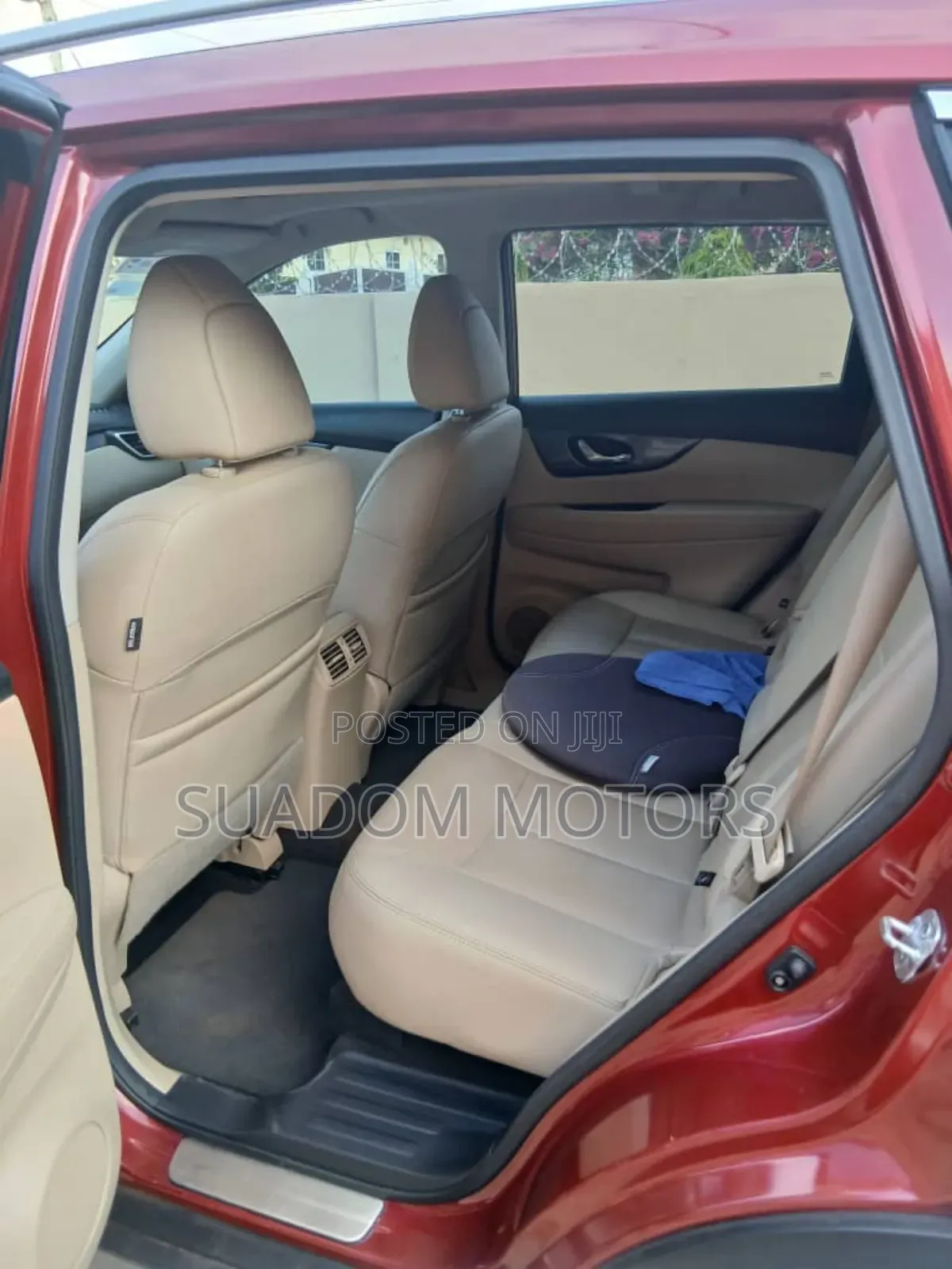 Nissan Rogue SV AWD 2016 Red