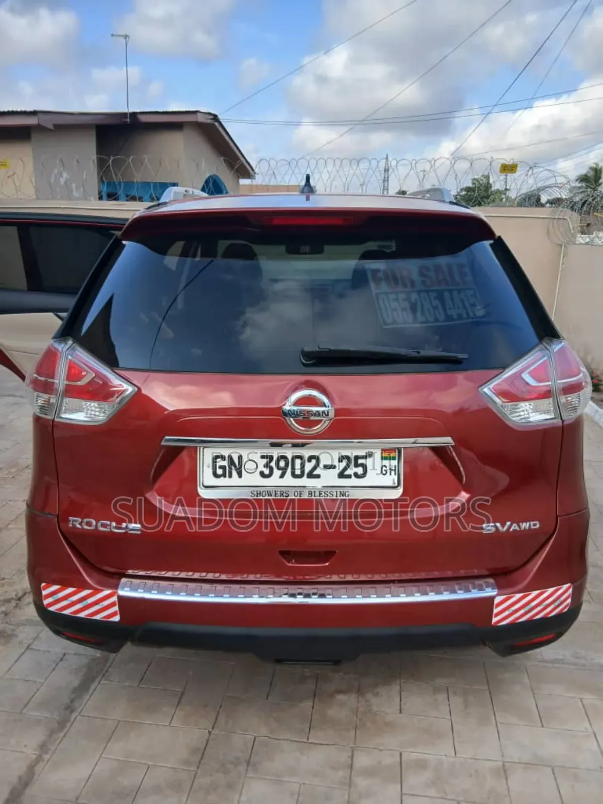 Nissan Rogue SV AWD 2016 Red
