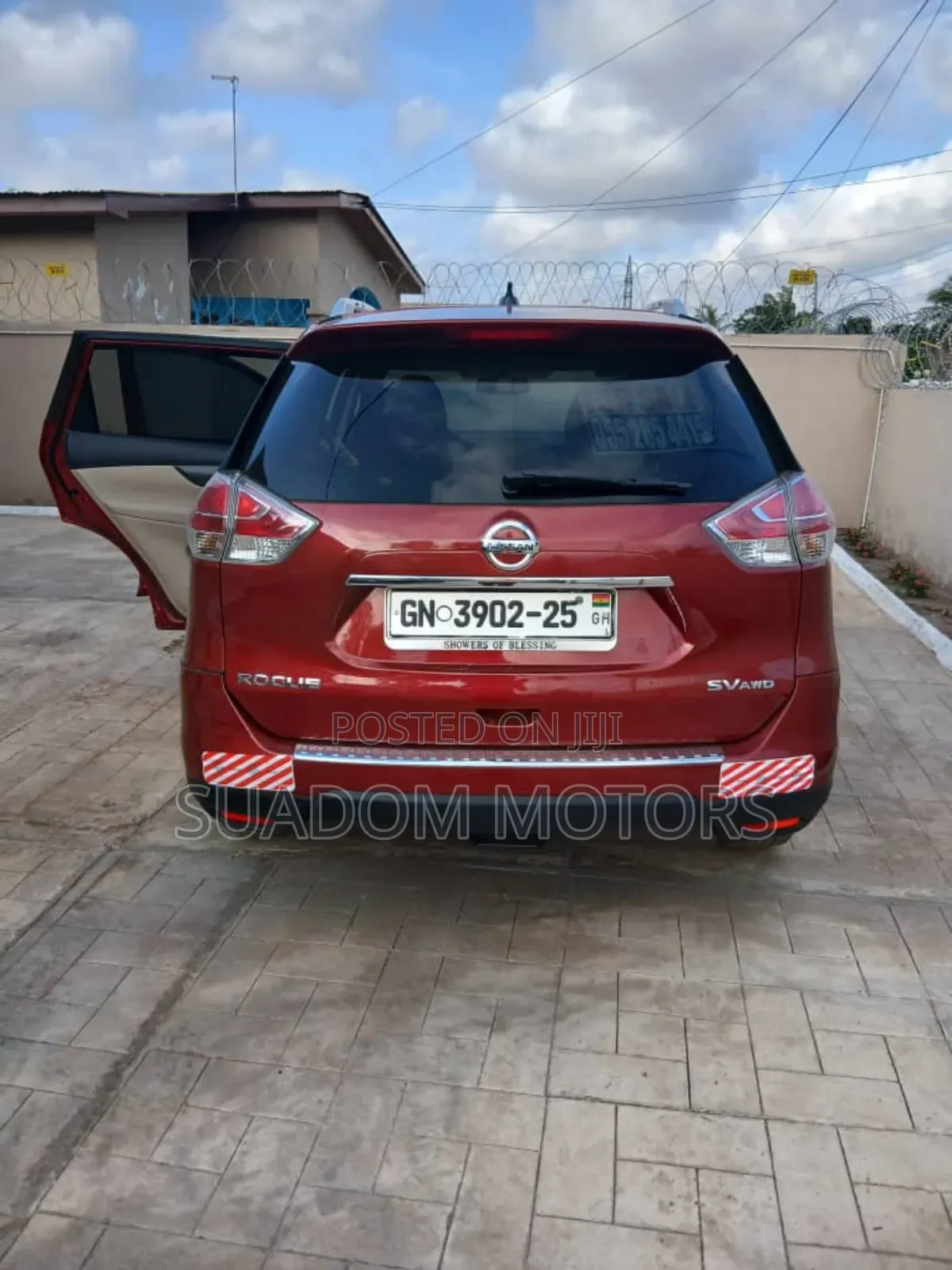 Nissan Rogue SV AWD 2016 Red