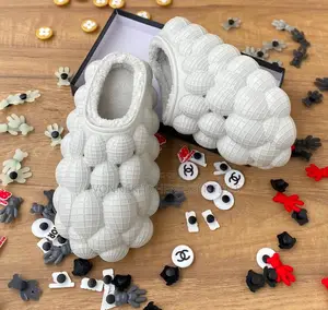 Unique Slides