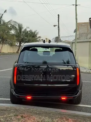 Land Rover Range Rover Vogue 2024 Black